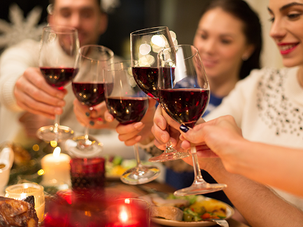 Alkohol i regulacija telesne težine | Da li alkohol usporava mršavljenje?